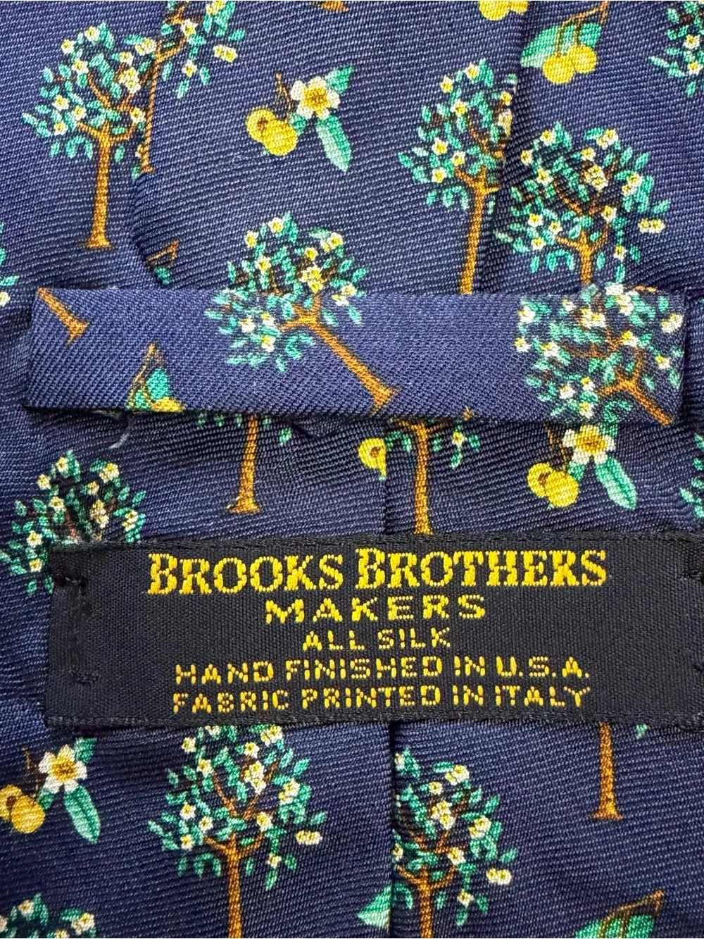 Brooks Brothers Makers 100% Silk Necktie USA Designer Lemons & Trees Blue